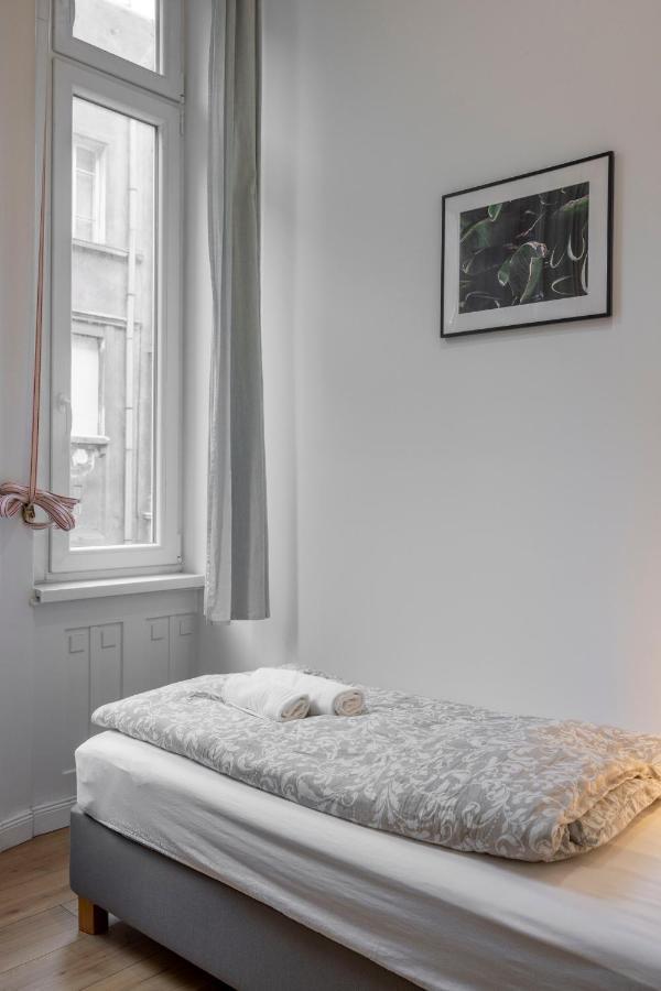 Central Grand Apartment With 5Bedrm 2Bathroom Budapest Exterior photo